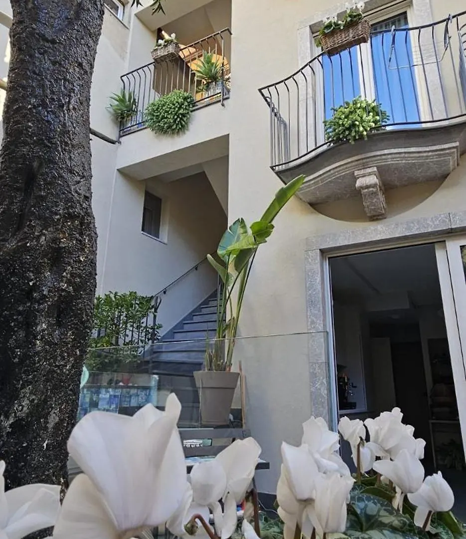 Bed & Breakfast Villa D'Orville Luxury Suites Taormina